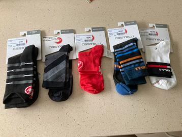 5 paar koers / renners kousen maat L/Xl  40/43 Castelli  beschikbaar voor biedingen