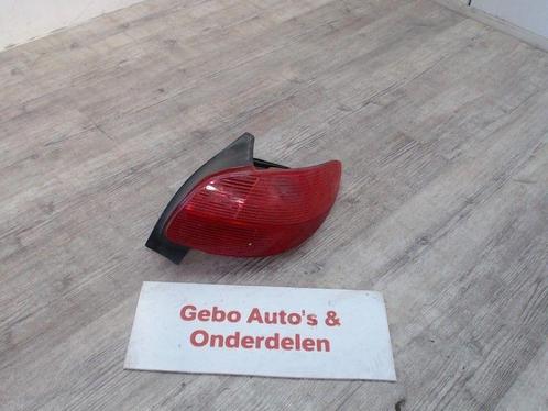 ACHTERLICHT RECHTS Peugeot 206 (2A / C/H/J/S), Auto-onderdelen, Verlichting, Peugeot, Gebruikt