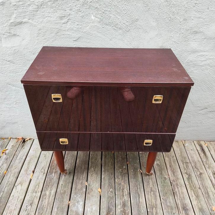 Vintage retro ladekast lowboard commode, Huis en Inrichting, Kasten | Ladekasten, Zo goed als nieuw, Ophalen