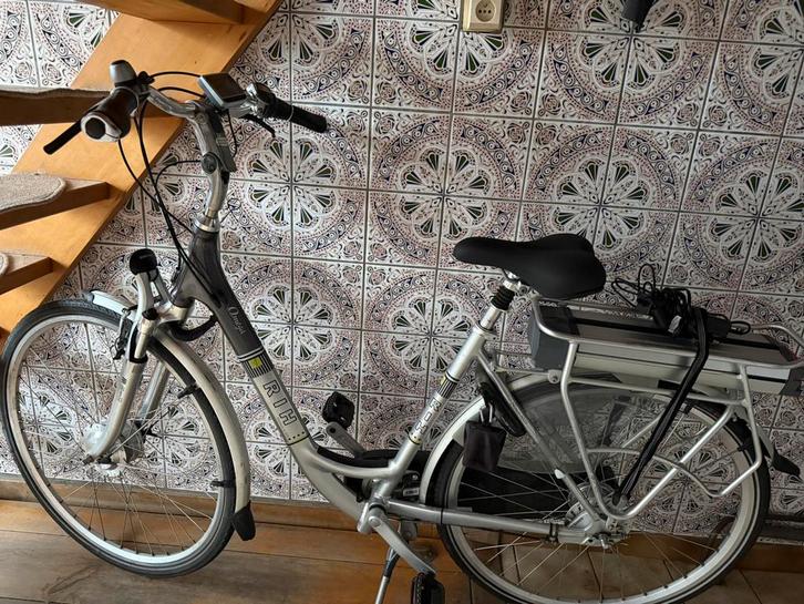 RIH Fiets, Fietsen en Brommers, Elektrische fietsen, Zo goed als nieuw, Ophalen