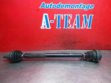 AANDRIJFAS RECHTS VOOR ABS Volkswagen Touran (1T1 / T2) beschikbaar voor biedingen