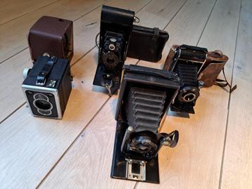 Verzameling Fotocamera's beschikbaar voor biedingen