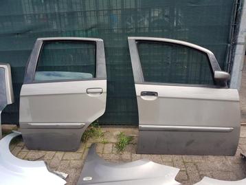 FIAT IDEA PORTIEREN BJ 2006 beschikbaar voor biedingen