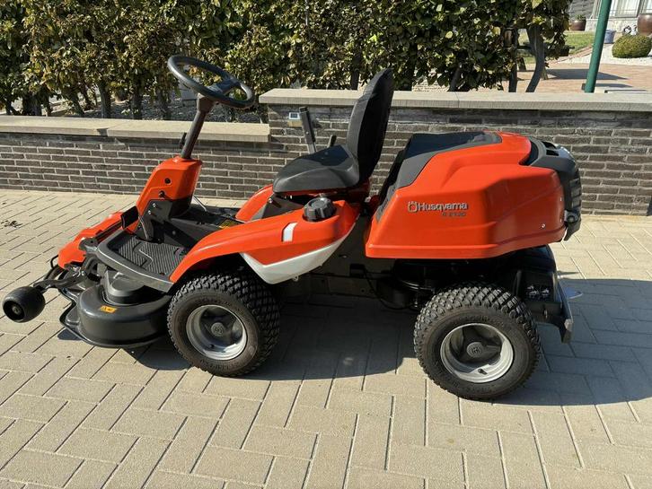 Moie frontmaaier Husqvarna R 213 C  50u, Tuin en Terras, Zitmaaiers, Zo goed als nieuw, 90 tot 120 cm, Elektrische starter, Mulchfunctie