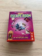 Pocket Escape Room - In wonderland - 999 games, Hobby en Vrije tijd, Ophalen of Verzenden, Zo goed als nieuw