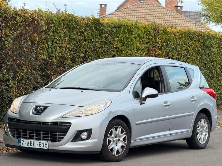 Peugeot 207sw 1.4i benzine 105.000km 2011 airco, Auto's, Peugeot, Bedrijf, Benzine, Break, Ophalen