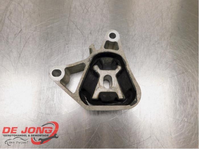 Motorsteun van een Mercedes CLA, Auto-onderdelen, Ophanging en Onderstel, Mercedes-Benz, Gebruikt, 3 maanden garantie, Ophalen of Verzenden