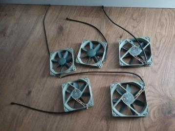 5x Noctua Fans NF-S12B redux-700 120mm beschikbaar voor biedingen