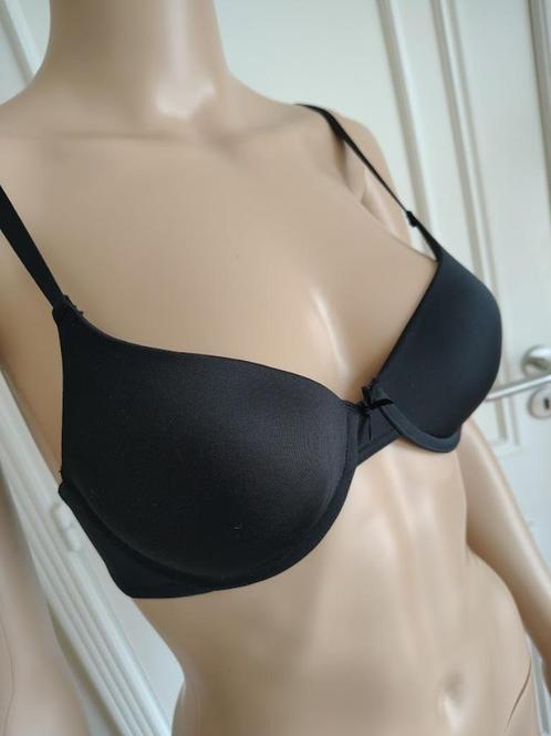 Nieuwe BH van het merk st  eve, Kleding | Dames, Ondergoed en Lingerie, BH, Zwart, Ophalen of Verzenden