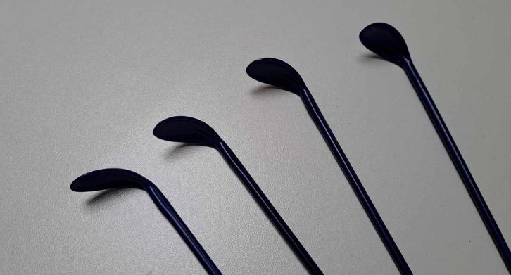 Tupperware™ « Cuillère Long Drink » x 4 - bleu, Collections, Verres & Petits Verres, Neuf, Autres types, Envoi