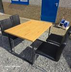 Eetkamertafel en 4 stoelen in kunstleer + chroom, Huis en Inrichting, Ophalen, Zo goed als nieuw