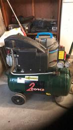 Compressor 2 force 50 euro of goed bod, Doe-het-zelf en Bouw, Compressors, Minder dan 25 liter, Ophalen of Verzenden, Gebruikt