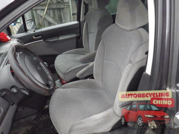 Bekleding Set (compleet) van een Peugeot 807, Auto-onderdelen, Interieur en Bekleding, Peugeot, Gebruikt, 3 maanden garantie, Ophalen of Verzenden