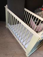 Kinderbedje met twee matrassen, Kinderen en Baby's, Babywiegjes en Ledikanten, Ophalen, Gebruikt