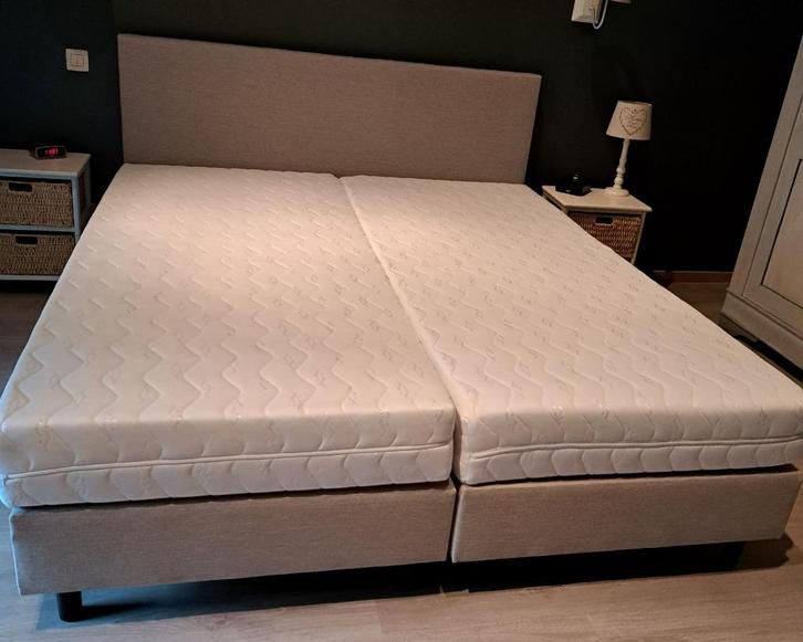 MATELAS 2 X 90/210, Huis en Inrichting, Slaapkamer | Matrassen en Bedbodems, Nieuw, Matras, 180 cm, 210 cm, Twijfelaar, Ophalen