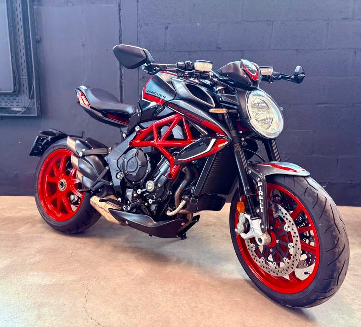 Mv Agusta Dragster RC scs - Garantie 1 an- reprise possible, Motoren, Motoren | MV Agusta, Particulier, Naked bike, meer dan 35 kW