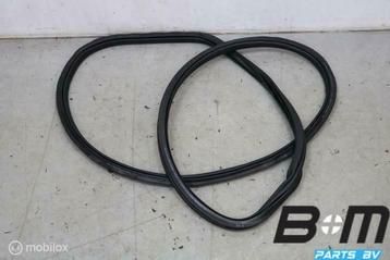 Portierrubber linksachter VW Golf 7 5G6867913 beschikbaar voor biedingen