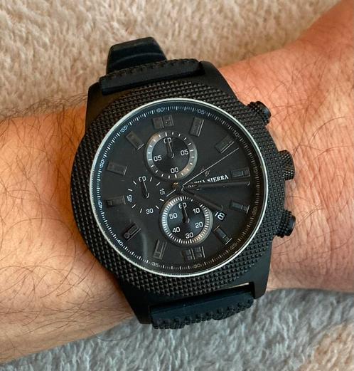 Alpha Sierra Blackhawk UH60G, Bijoux, Sacs & Beauté, Montres | Hommes, Comme neuf, Montre-bracelet, Autres marques, Acier, Synthétique