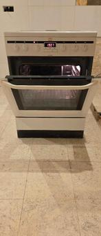 AEG kookfornuis met oven, Electroménager, Cuisinières, 85 à 90 cm, 4 zones de cuisson, Céramique, Enlèvement