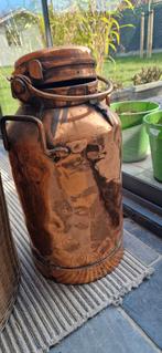 Cruche en cuivre, Enlèvement