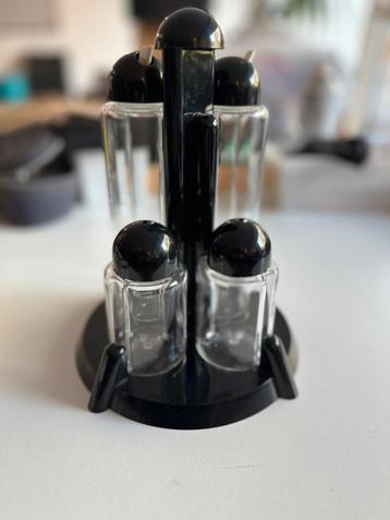 Olie- en azijnset Guzzini jaren 80 vintage beschikbaar voor biedingen