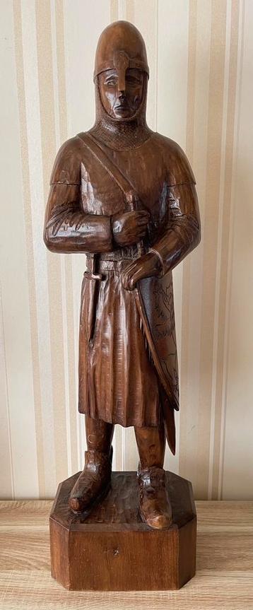 Grote kunstzinnige houtsculptuur, Vlaamse ridder, 77 cm! beschikbaar voor biedingen
