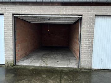 TE HUUR GARAGEBOX MEULEBEKE  -  RIJSELSTRAAT 25-27 beschikbaar voor biedingen