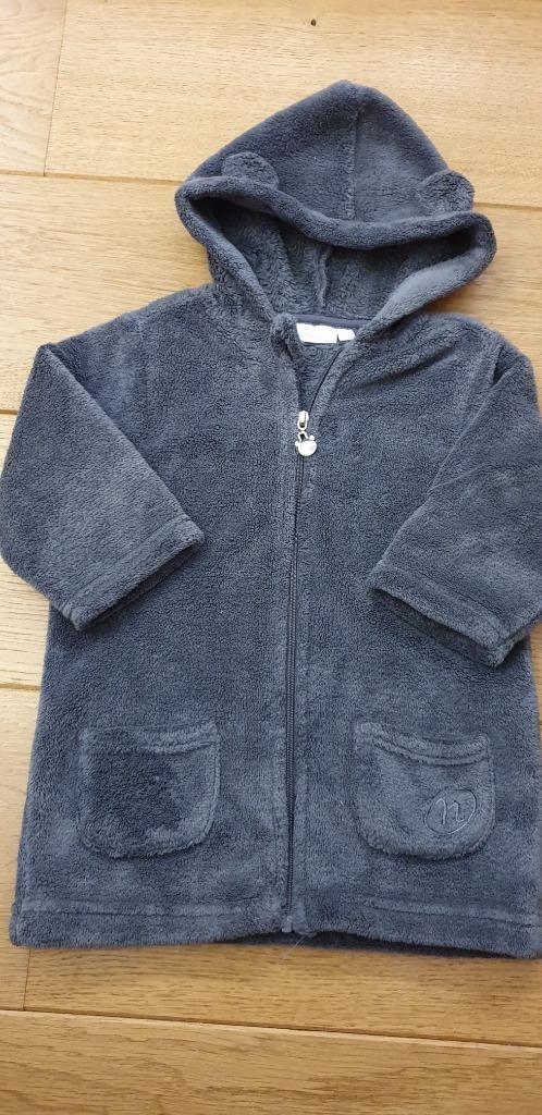 Noukies jasje - 12 maanden, Kinderen en Baby's, Babykleding | Maat 80, Nieuw, Jongetje of Meisje, Truitje of Vestje, Ophalen of Verzenden