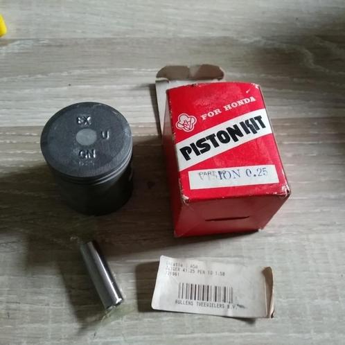 Piston kit Honda vision 0.25 Diamètre piston 41.25 mm, Vélos & Vélomoteurs, Pièces de cyclomoteur | Oldtimers & Ancêtres, Neuf