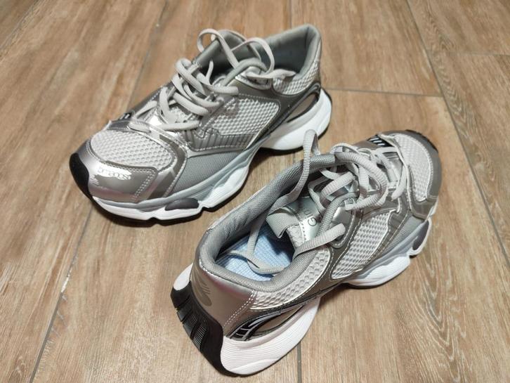 Nieuwe Stijlvolle Schoenen Maat 43, Kleding | Heren, Schoenen, Nieuw, Sportschoenen, Overige kleuren, Ophalen