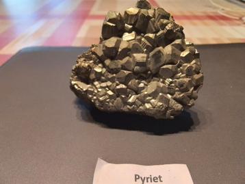 Pyriet, Enlèvement ou Envoi, Minéral