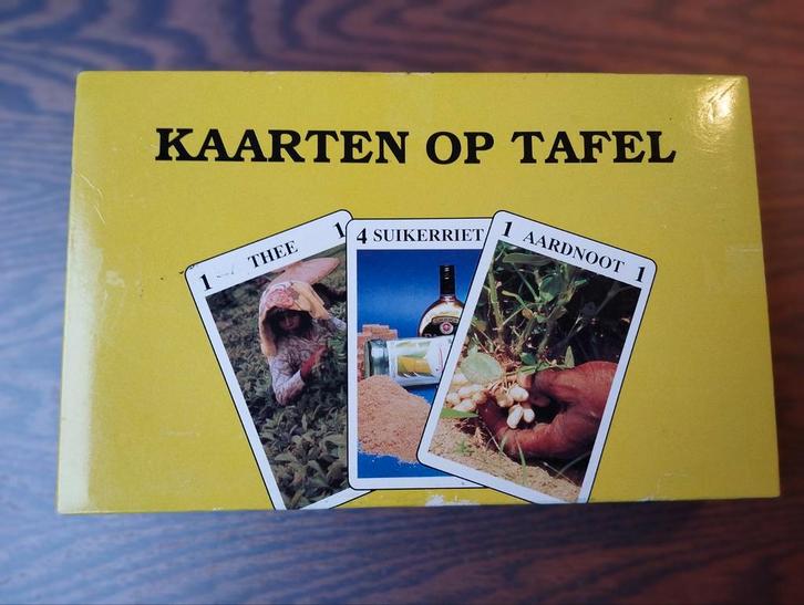 Kaarten op tafel, familiespel vanaf 7 j/2 tot 6 spelers 2013, Hobby en Vrije tijd, Gezelschapsspellen | Kaartspellen, Ophalen of Verzenden