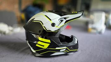 YL Shot Race Gear Pulse Lines Neon gele kinderhelm  beschikbaar voor biedingen