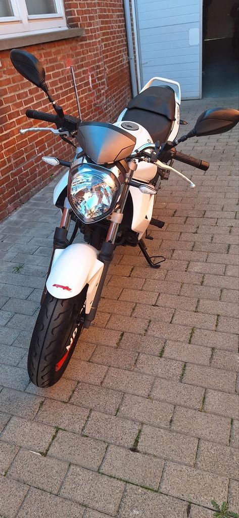 KYMCO QUANNON 125 NAKED  /  11713 KM, Motoren, Motoren | Overige merken, Particulier, Naked bike, 11 kW of minder, 1 cilinder