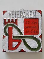 Vintage Tegel - Aardewerk - 25 km Brugge 1981 - Veteranen, Antiek en Kunst, Ophalen of Verzenden