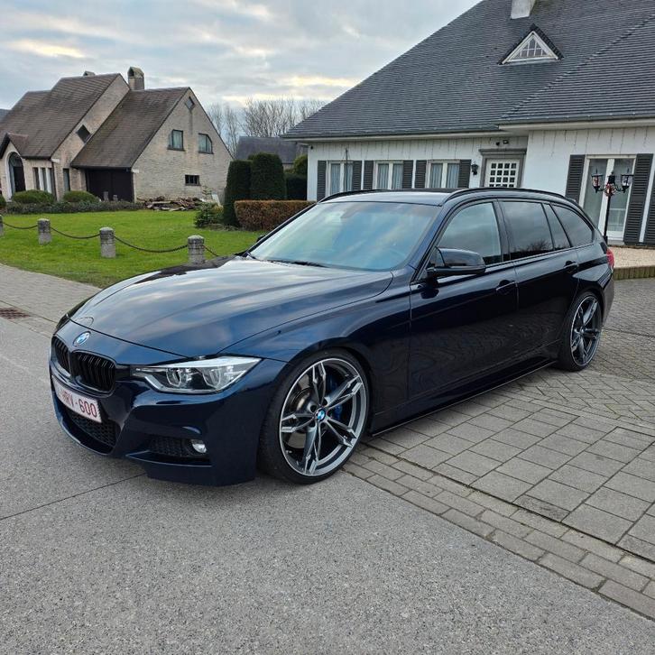 BMW 330i *123 000 km *2015 *Forfait M *euro 6, Autos, BMW, Entreprise, Achat, Série 3, ABS, Airbags, Air conditionné, Alarme, Android Auto