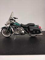 Harley Davidson schaalmodel, Ophalen of Verzenden, Zo goed als nieuw