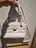 Sac Prada, Bijoux, Sacs & Beauté, Sacs | Sacs Femme, Enlèvement, Utilisé, Blanc, Sac à main