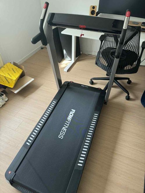 Loopband Flow Fitness DTM400i, Sport en Fitness, Fitnessapparatuur, Nieuw, Loopband, Benen, Aluminium, Ophalen