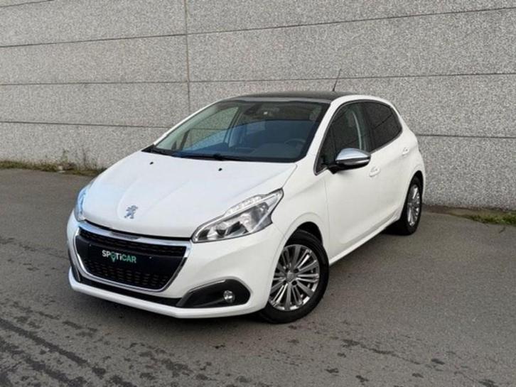 Peugeot 208 *GPS*PANO*CAMERA* 1.2 Benz Allure, Auto's, Peugeot, Bedrijf, ABS, Airbags, Airconditioning, Bluetooth, Boordcomputer