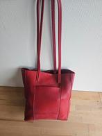 Ruime handtas in rood leder met lange en korte draaglussen, Handtassen en Accessoires, Ophalen, Nieuw, Rood