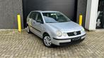 Volkswagen Polo 1.2 Benzine | Open dak | Cd speler | Euro 4, Auto's, Stof, Zwart, 1198 cc, Bedrijf