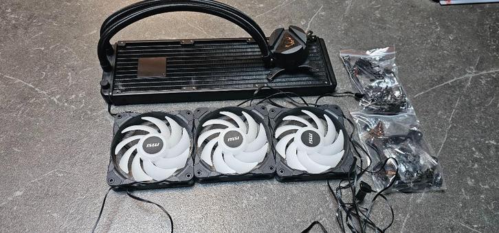 Watercooling MSI 360, Informatique & Logiciels, Refroidisseurs d'ordinateur, Utilisé, Enlèvement ou Envoi