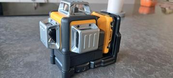 Laser DeWalt avec batterie et chargeur.  Modèle : DW089LG  N