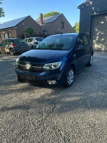 Dacia Sandero 1000 cc airconditioning, Auto's, Voorwielaandrijving, Stof, Electronic Stability Program (ESP), Blauw