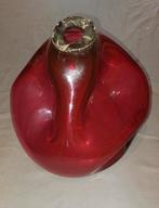 Vase en verre rouge de forme quelconque., Maison & Meubles, Enlèvement, Utilisé