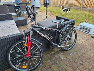 Mooie jongensfiets maat 24 .  beschikbaar voor biedingen