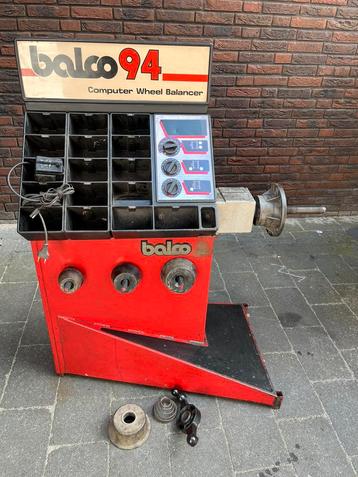 Balco B 94 balanceermachine balanceerapparaat beschikbaar voor biedingen