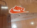 Vintage sticker Nike rood, Verzamelen, Stickers, Ophalen of Verzenden, Zo goed als nieuw, Sport