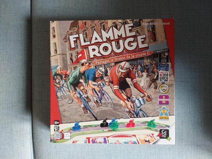 Flamme Rouge - Strategiespel - Gigamic, Hobby en Vrije tijd, Gezelschapsspellen | Bordspellen, Zo goed als nieuw, Een of twee spelers